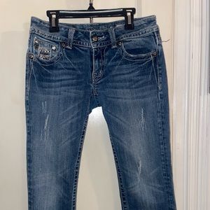 SIZE 27 Miss Me CAPRI